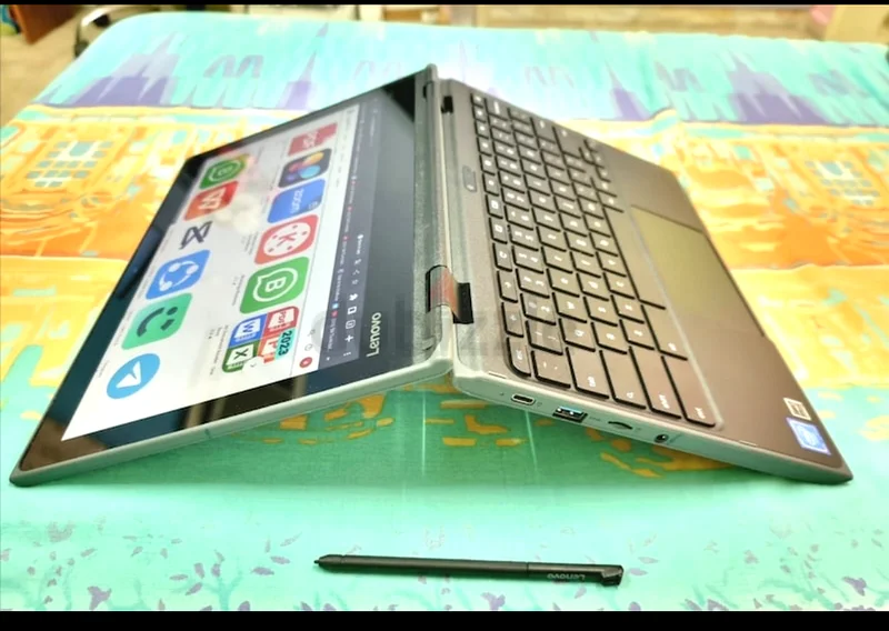 Lenovo Chromebook touch and flip able63167581165954112