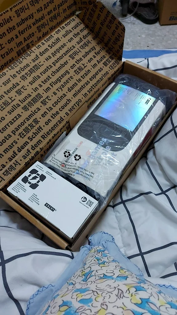 Steam Deck OLED 512GB (just opened box)63200155046274111