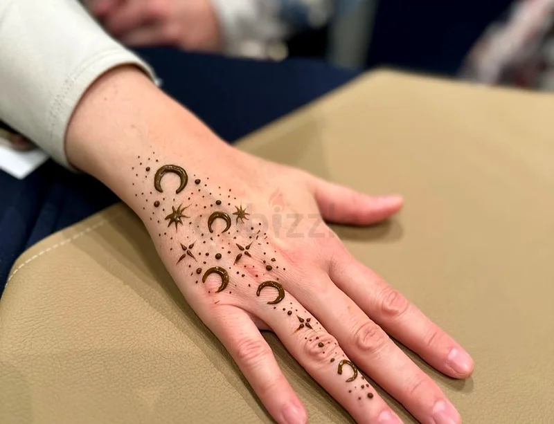 عرض الحناء رمضان يبدأ من 10 دراهم فقط/-63221351706627111