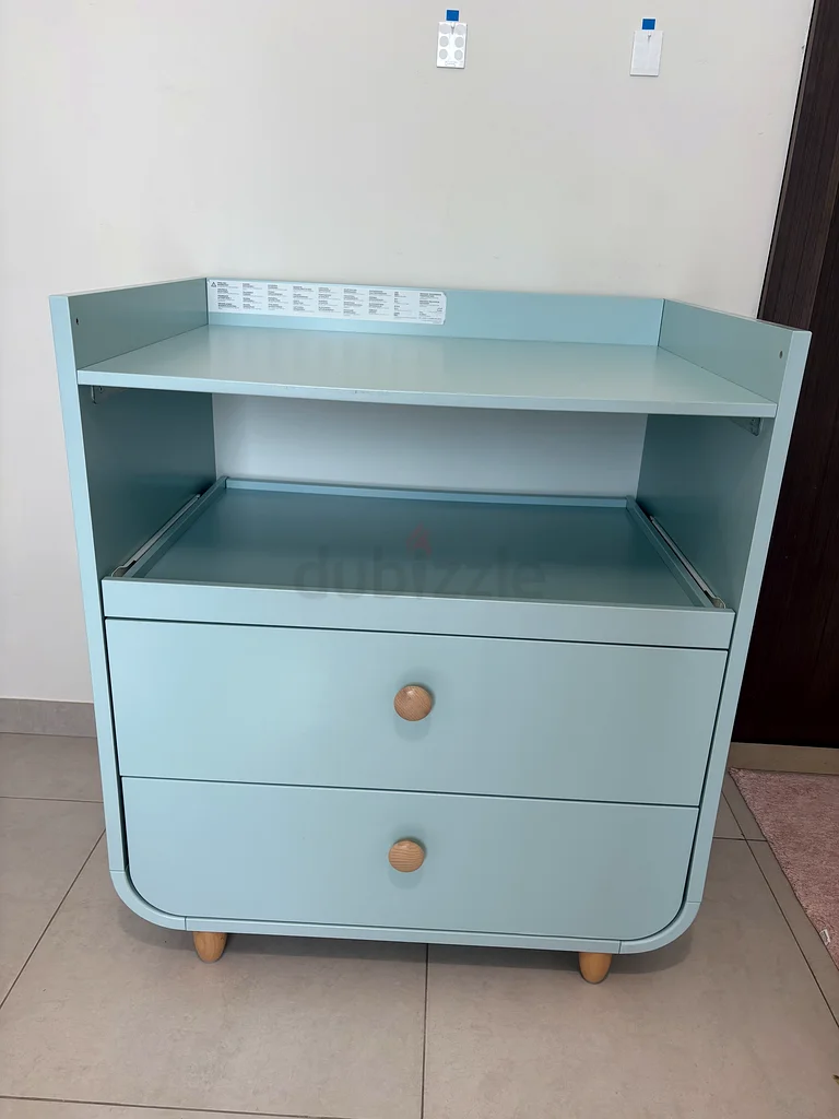 طاولة تغيير ذات أدراج، باللون الأزرق الفاتح631961371334411126