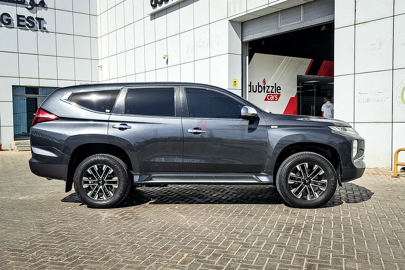 AED1,032/month | 2020 Mitsubishi Montero Sport Glx 4wd | GCC Specs | Ref#28305863224310753921113