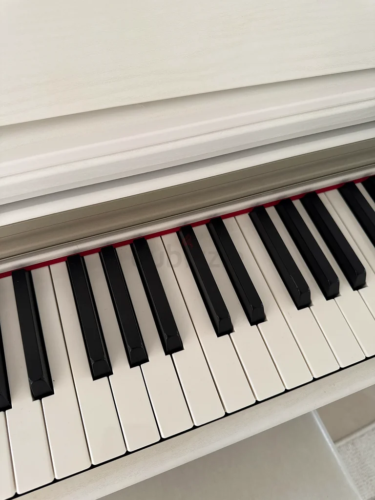 Used clean piano63206383313027113