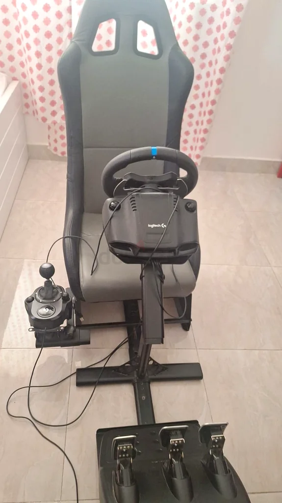 Steering Wheel Chair with Gear Shift - AJMAN AL YASMEEN63229311298689112