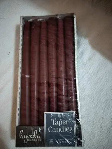 Hyoda taper candles