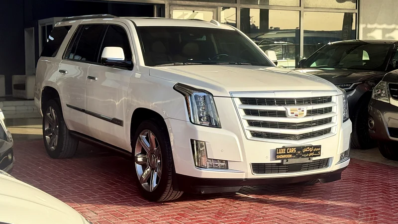 2016 Cadillac Escalade GCC 1st Owner With Service History63174774423170112