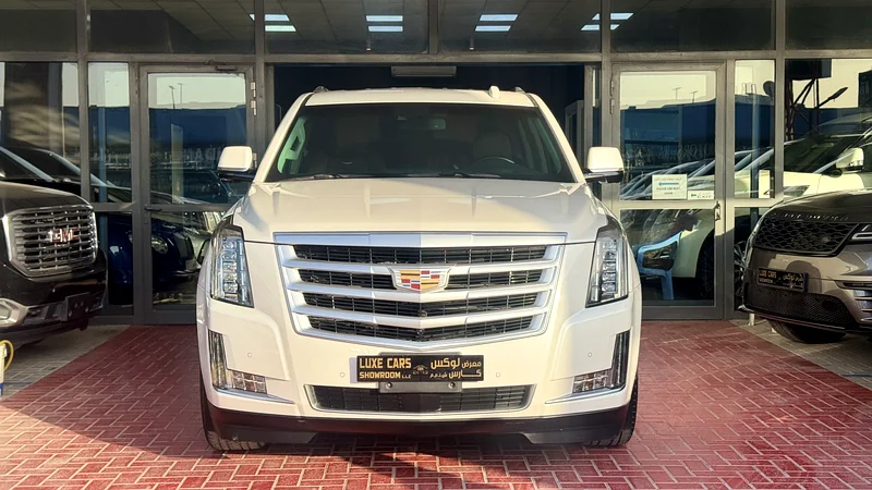 2016 Cadillac Escalade GCC 1st Owner With Service History63174774423170111
