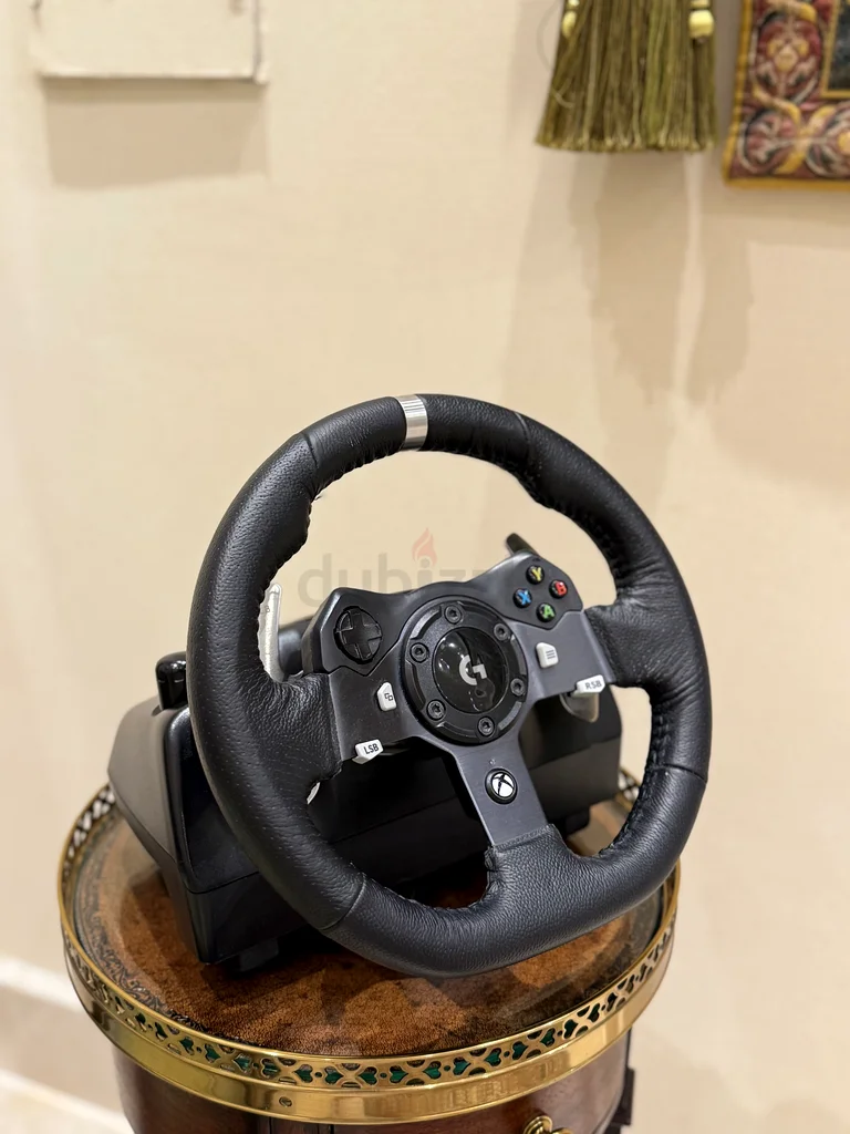 Steering wheel+shifter+pedals pc/xbox(50% OFF) SLIGHTY USED ( Logitech G920 Racing Wheel )63201164687234111