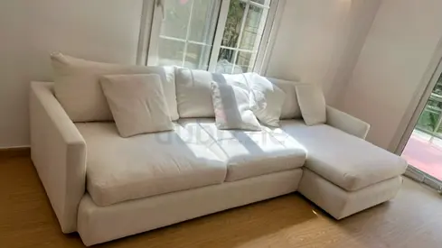 As brand new Cratebarrel Lounge deep L shape sofa