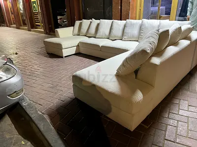 Excellent condition The one Kingstone U shape sofa