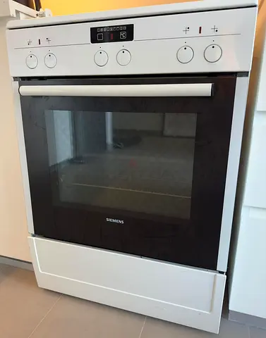 Siemens Ceramic HC 724220 Freestanding Electric Houb