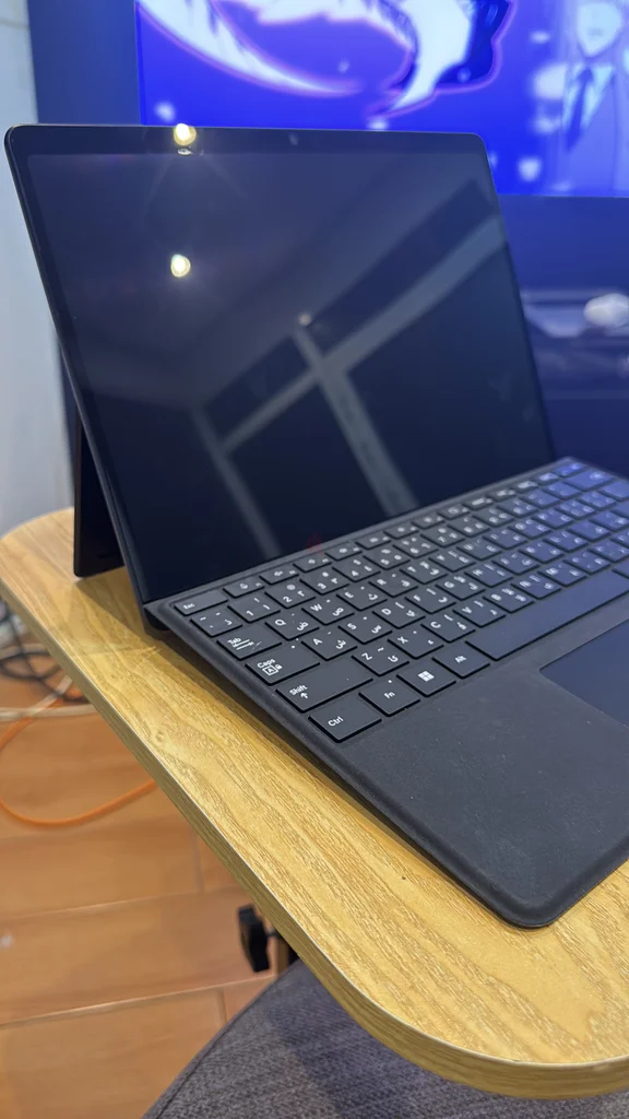 Microsoft surface 11 pro 16 Gb Ram - snapdragonX Elite62931665783681114