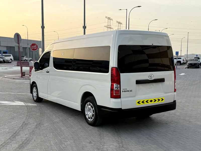 2021 Toyota Hiace GCC in perfect condition63401317515778114