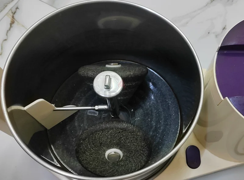Wet grinder for sale..63168992076033112