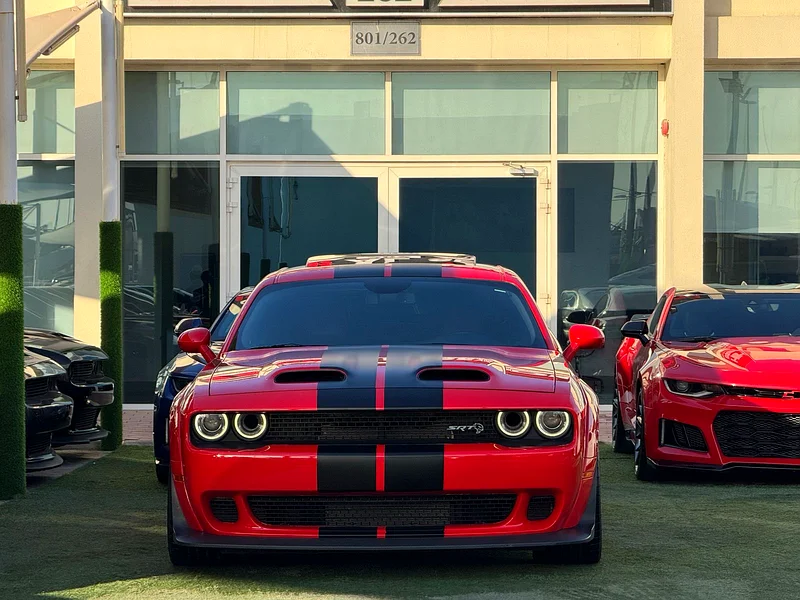 DODGE CHALLENGER SRT HELLCAT 2019 GCC 717HP FULL SERVICE HISTORY UNDER WARRANTY PERFECT CONDITION63224788020225112