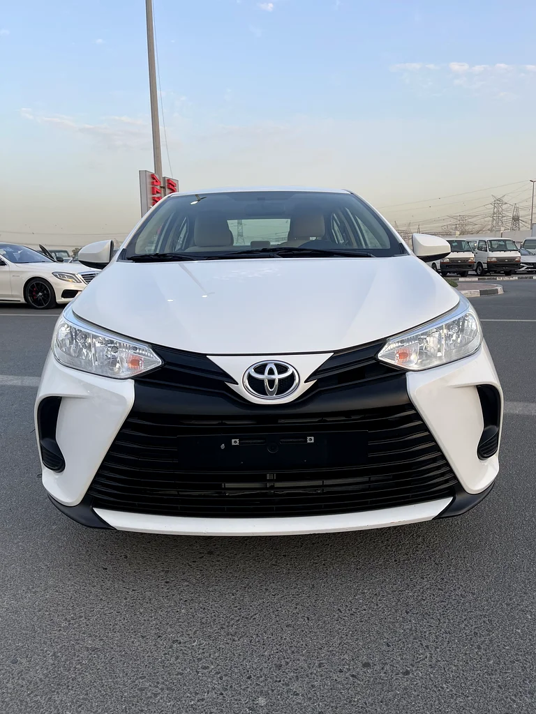 TOYOTA YARIS 2022 SE 1.5 V4 GCC SPECS63166156725250112