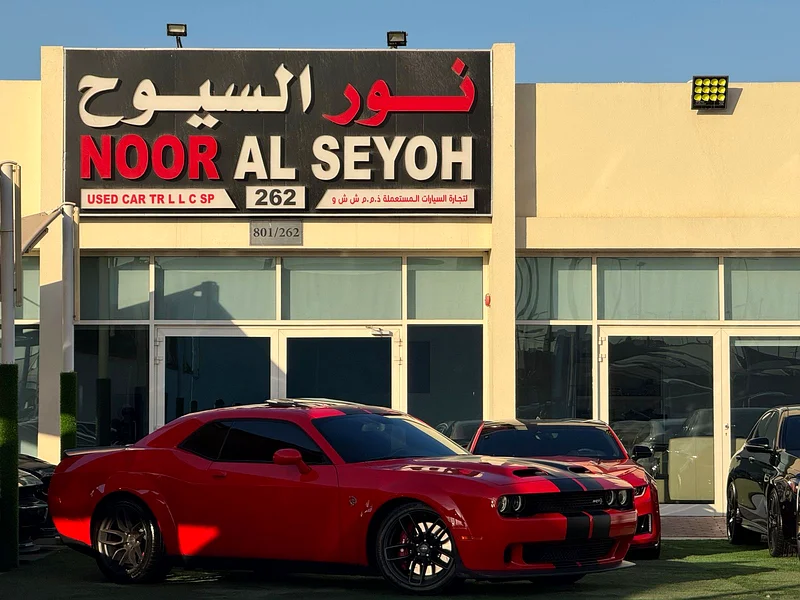 DODGE CHALLENGER SRT HELLCAT 2019 GCC 717HP FULL SERVICE HISTORY UNDER WARRANTY PERFECT CONDITION632247880202251113