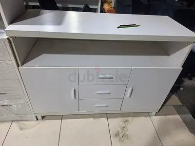 Side board