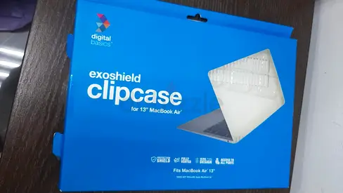 DIGITAL BASICS EXOSHIELD CLIPCASE FOR MACBOOK AIR 13 (BMA13M2CC) CLEAR