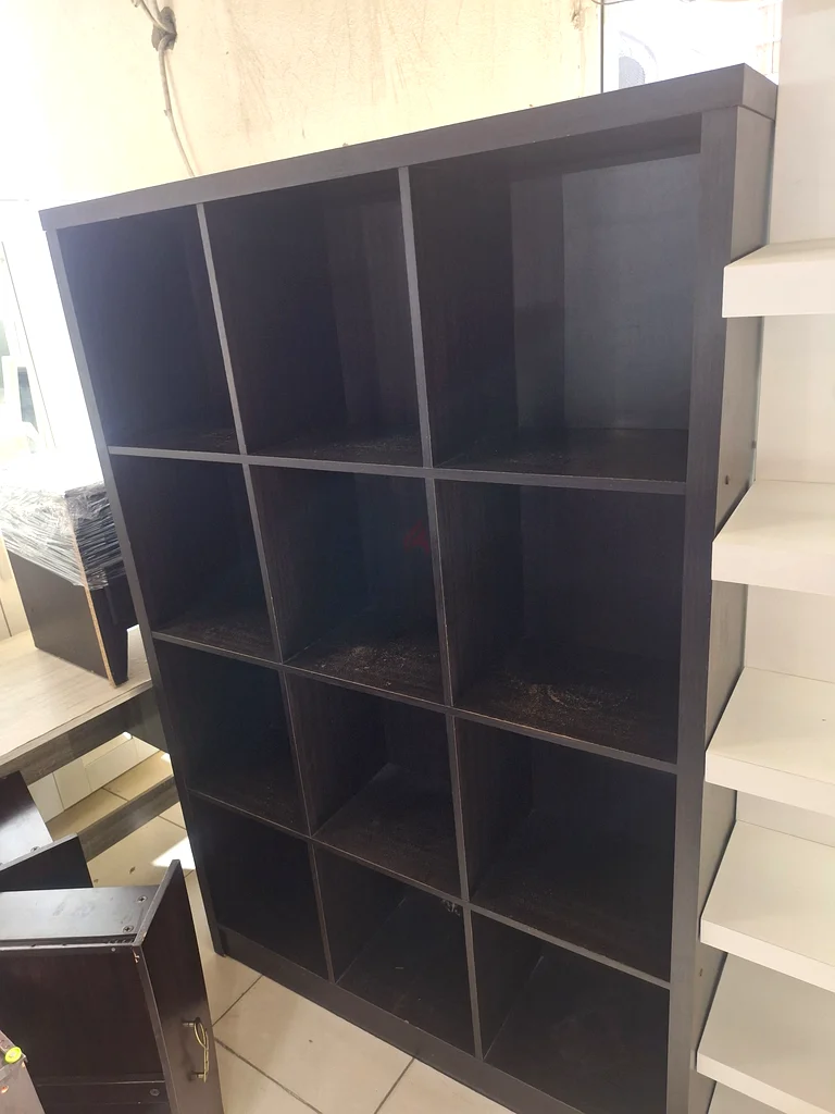 أرفف الكتب63218807293186111