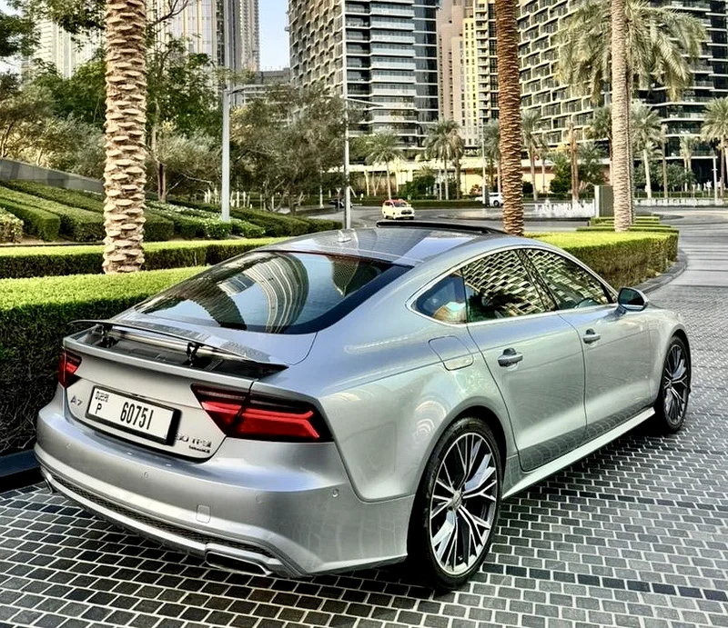 أفضل أودي A7 S-LINE // محرك V6 // سجل صيانة أودي بالكامل // خالي من الحوادث // الفئة العليا // دول مجلس التعاون الخليجي63225311836930111