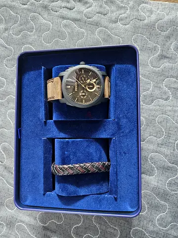 FOSSIL watch set