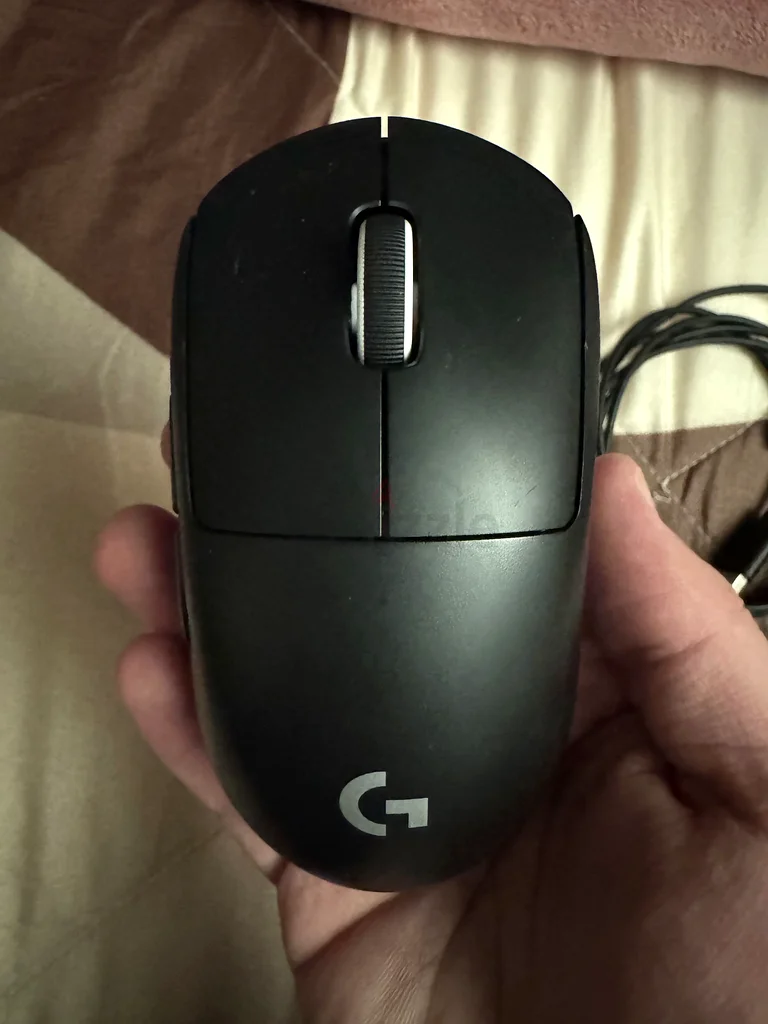 Logitech G PRO SUPERLIGHT Wireless Gaming Mouse63168045220995111