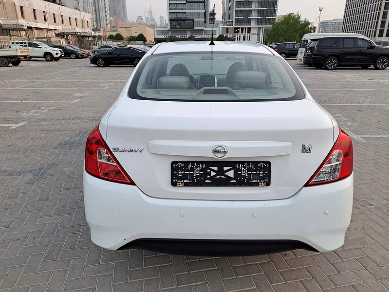 NISSAN SUNNY MODEL 2022 GOOD CONDITION ACCIDENT FREE FULL AUTOMATIC ONE OWNER UASE GCC FOR SALE63156541873921113