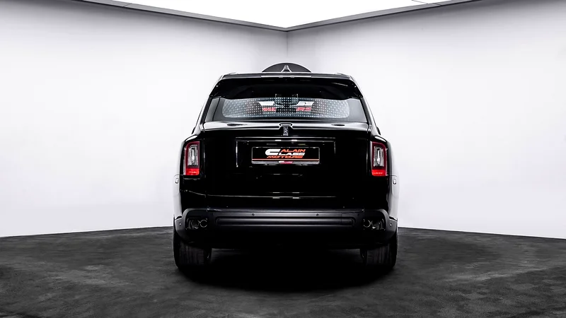 Rolls-Royce Cullinan Black Badge 2023 - Under Warranty and Service Contract till 202763174307839489114