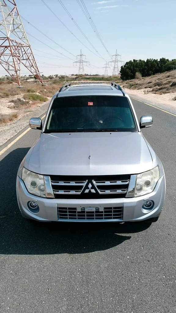 Mitsubishi Pajero full option63152749759491111
