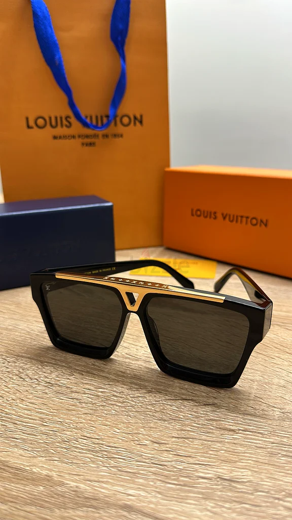 Louis Vuitton Sunglasses Men63240640973057110