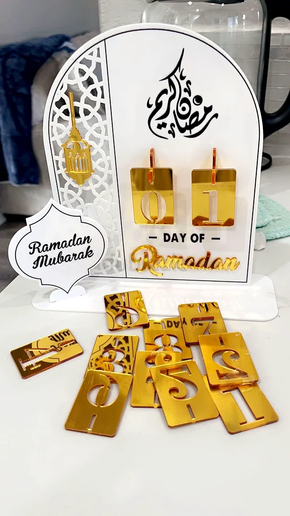 Customized Ramadan acrylic stand62930661900803111