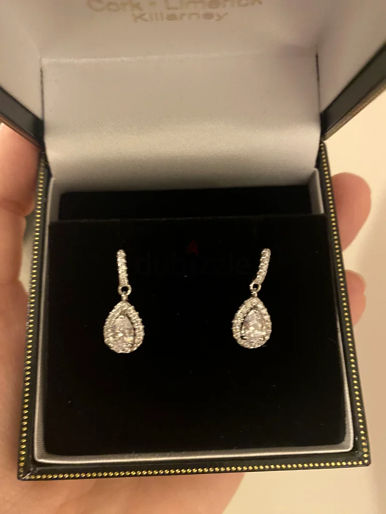 Earings63172683381763112