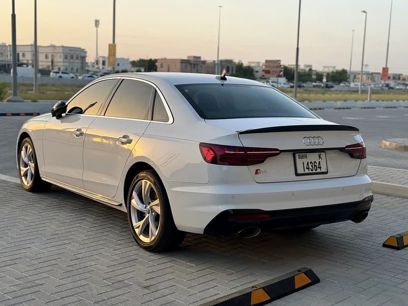 Audi A4 S4 kit in agency condition63225309196035113