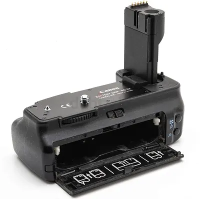 Canon Battery Grip BG-E2