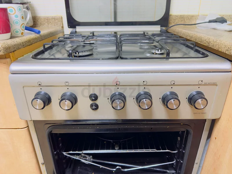 Cooking range for sale(super general)63168524824961112