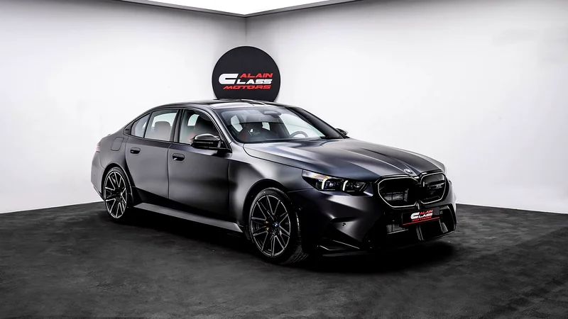 BMW M5 2025 - GCC - Under 3 Years Warranty and Service Contract631382770129941118