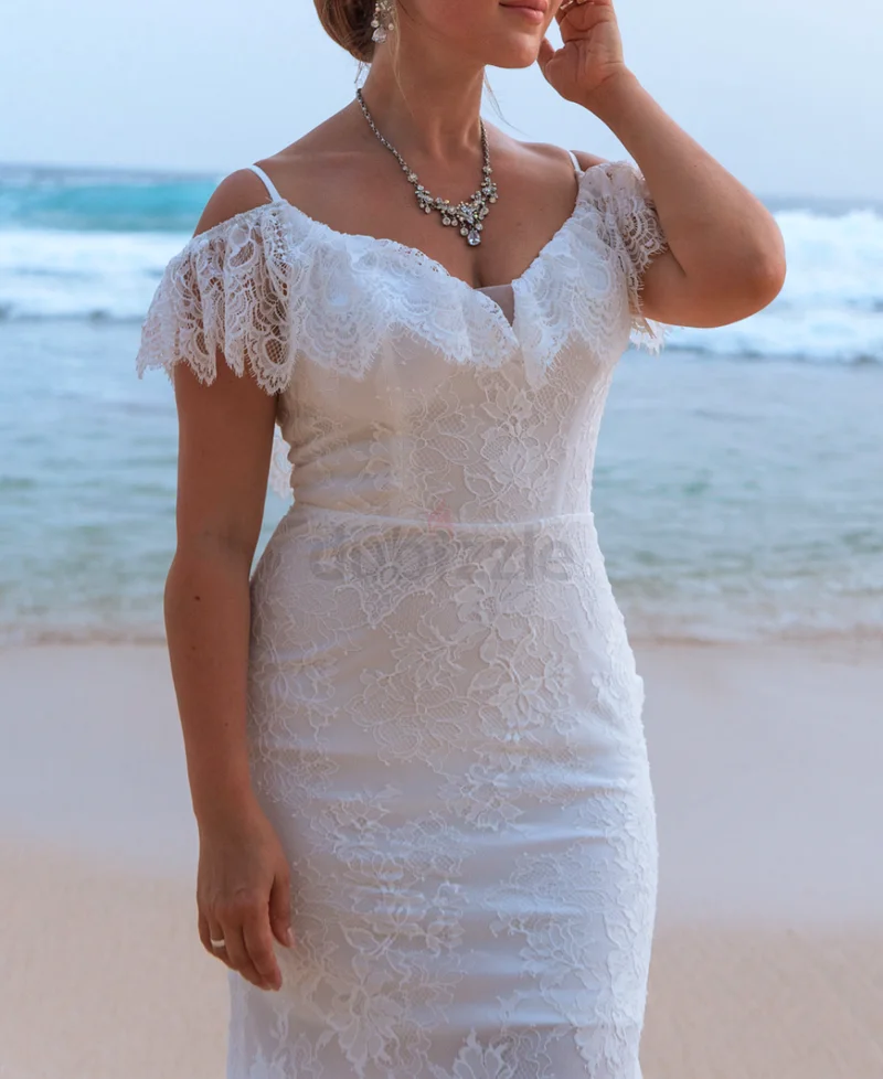 Wedding dress for a happy marriage63238583977857112