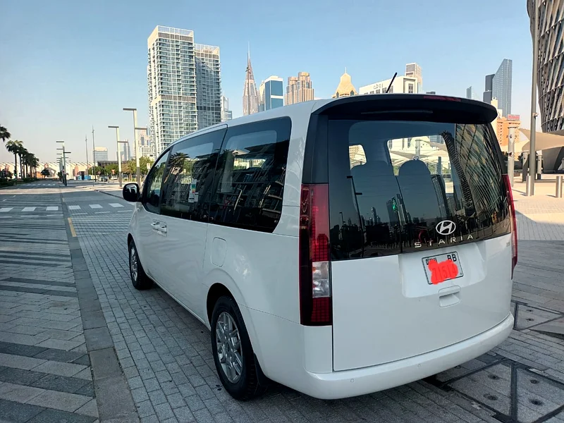 2025 - 11 seats - Under warranty - 1 owner - 2 keys63171299236995114