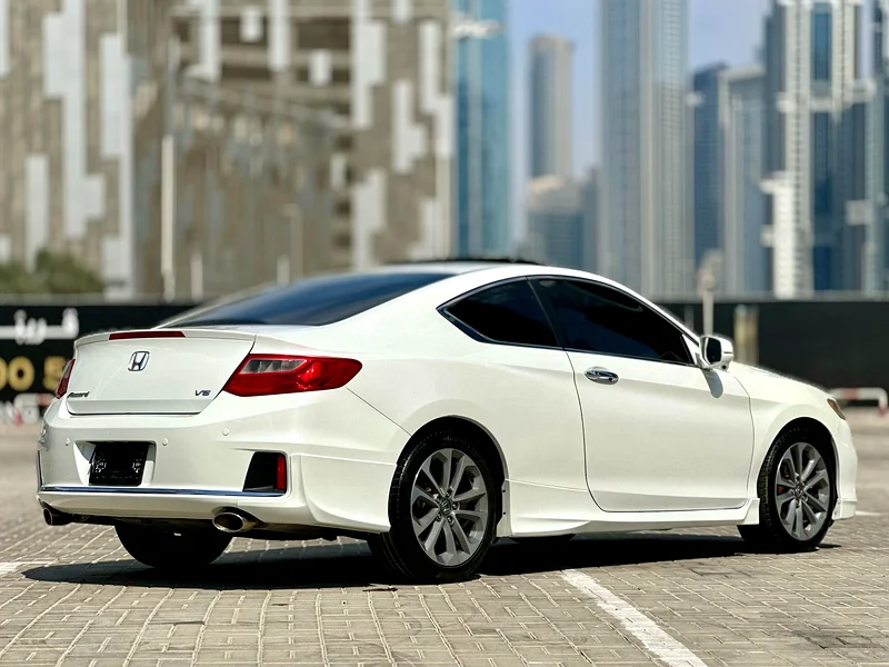 2014 HONDA ACCORD GCC SPECS IN EXCELLENT CONDITION63154163910659114