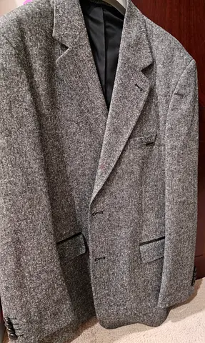 Turkish brand mens blazer (like new)