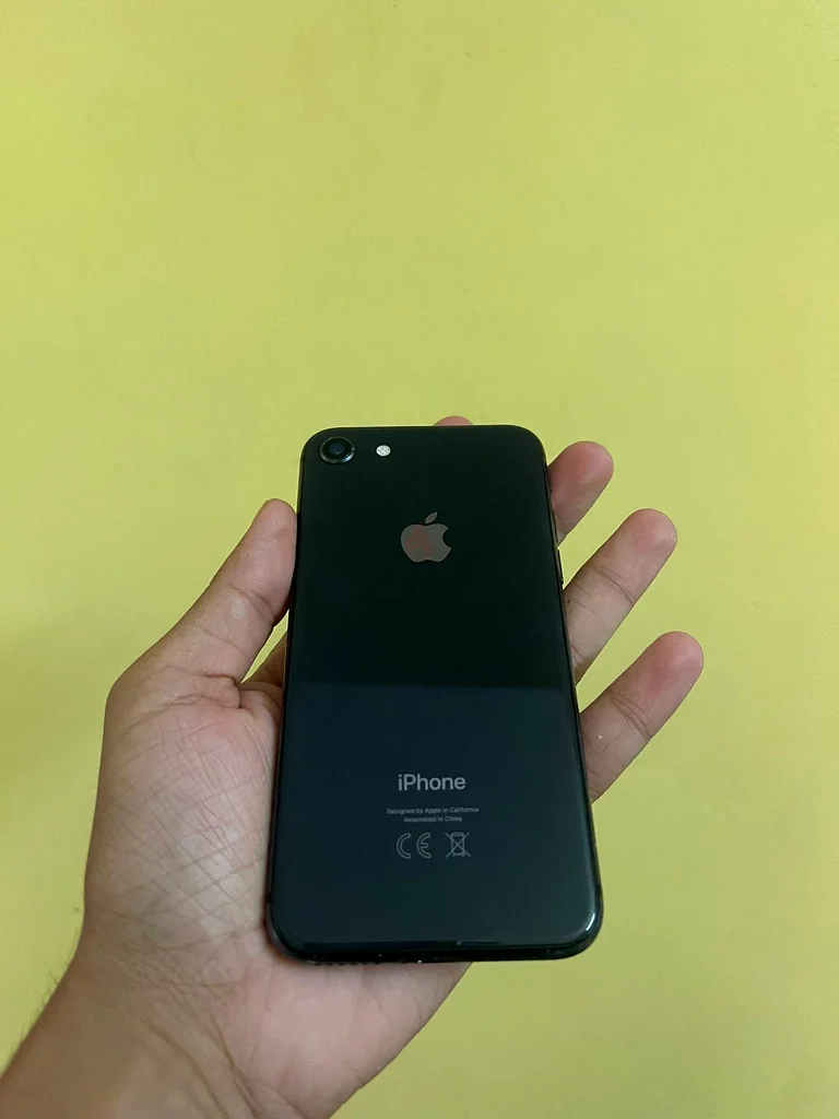 آبل آيفون 8 (64 جيجابايت)63216358270851113