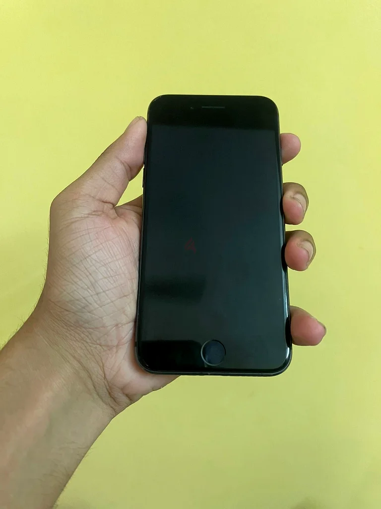آبل آيفون 8 (64 جيجابايت)63216358270851112