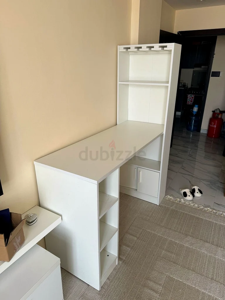 Stylish White Minimalist Desk with Shelves63178438023425110