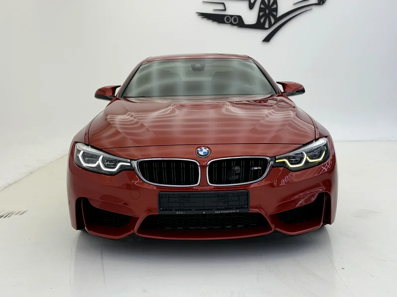 BMW M4 2018 120,000 km GCC FULL SERVICE HISTORY63230141854594113