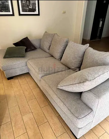 Almost new the one Kingstone L shape sofa