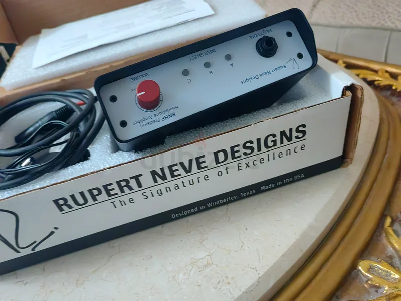 Rupert Neve Designs RNHP Precision Headphone Amplifier63205877630721111