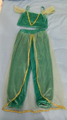 Princess set for birthdays and occasions, size 5 to 6 years