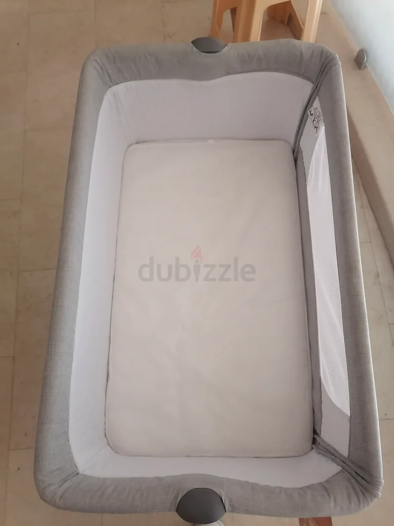 Baby cribs sale in abu Dhabi,63205891463042111