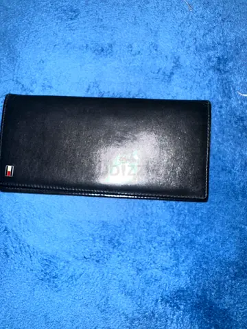 Tommy Hilfiger wallet