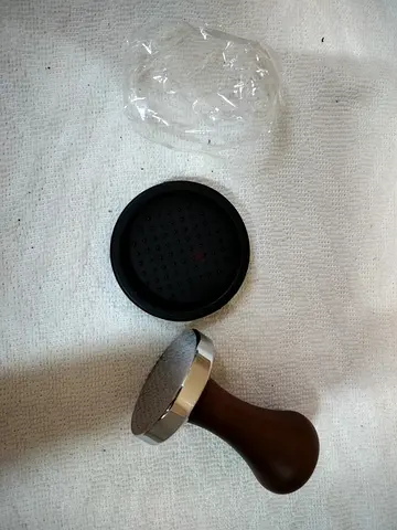 Coffee tamper